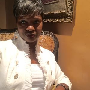 Meet your Posher, Jacqueline